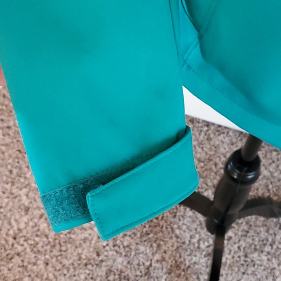 Winter Jacket - Picture 5 of 8